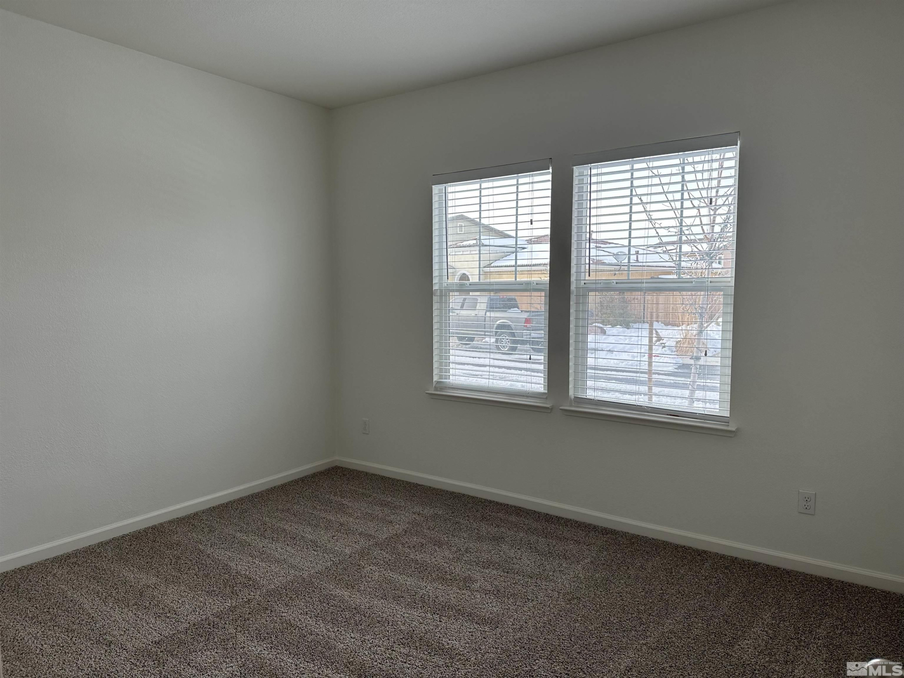 1960 Dutch Draft Drive Reno, NV 89521 - Photo 4 of 23 an empty room with a window