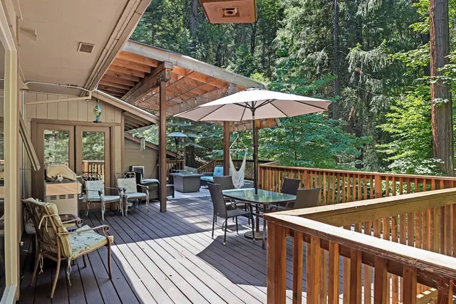 a view of deck with patio