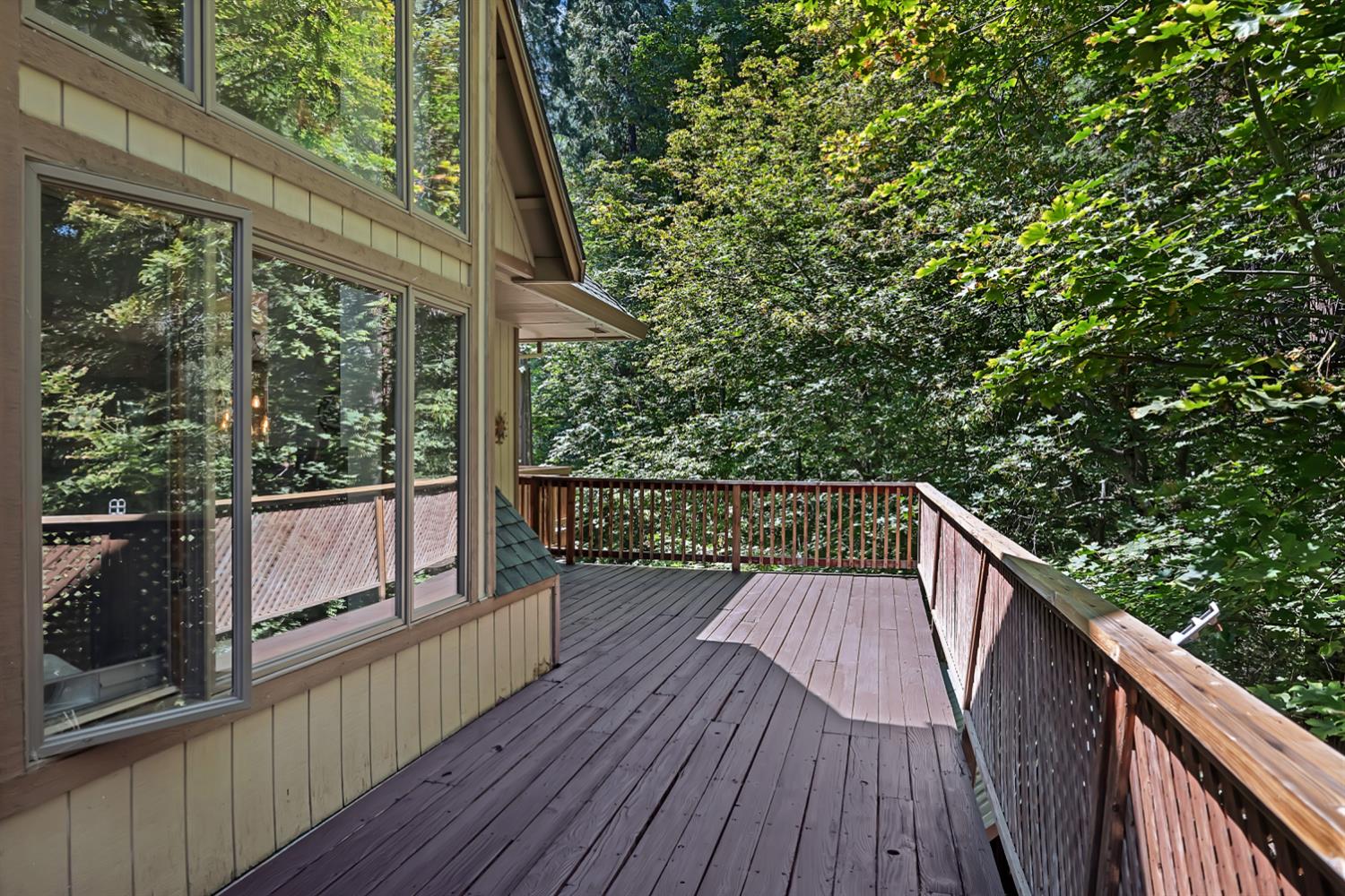 6224 Drop Off Road Pollock Pines, CA 95726 - Photo 31 of 46 a view of balcony and deck