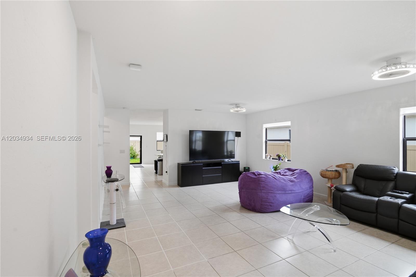 12831 Southwest 229th Street Miami, FL 33170 - Photo 8 of 38