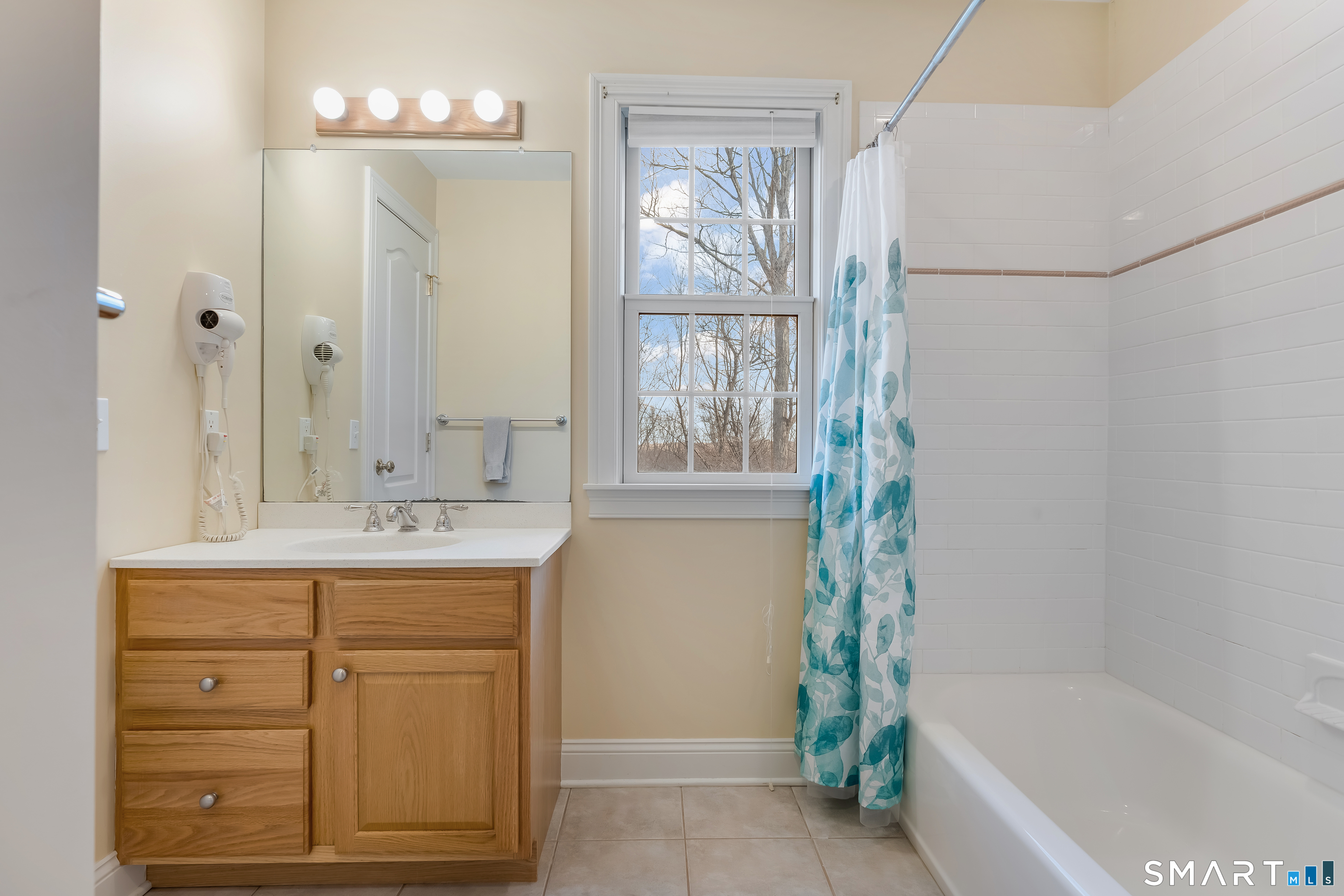 68 Charter Ridge Drive Newtown, CT 06482 - Photo 28 of 40