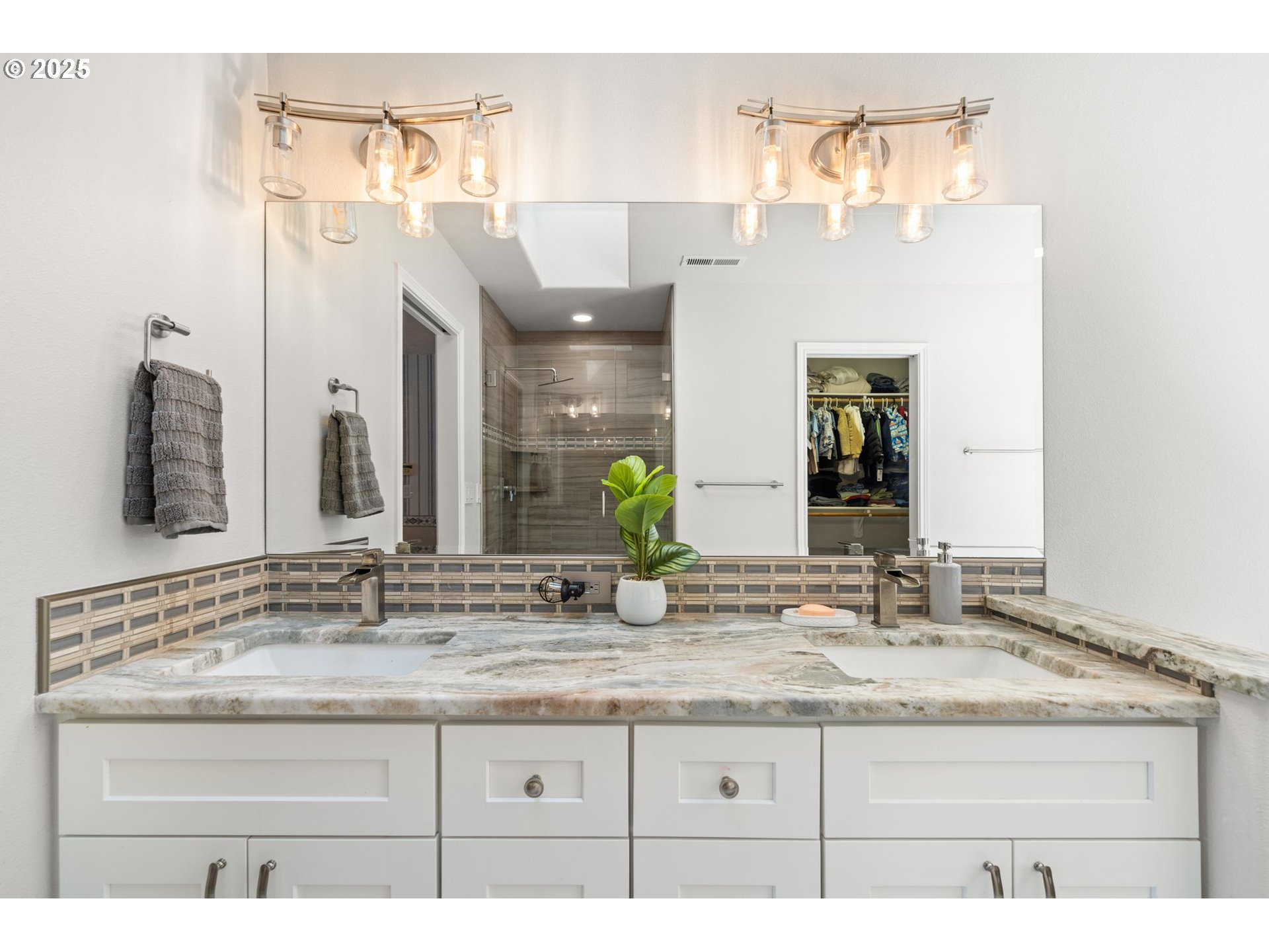 4000 Southwest 30th Drive Gresham, OR 97080 - Photo 25 of 47 a bathroom with a granite countertop sink and a mirror
