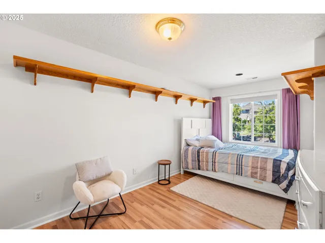 $810,000 | 4000 Southwest 30th Drive, Gresham, OR 97080