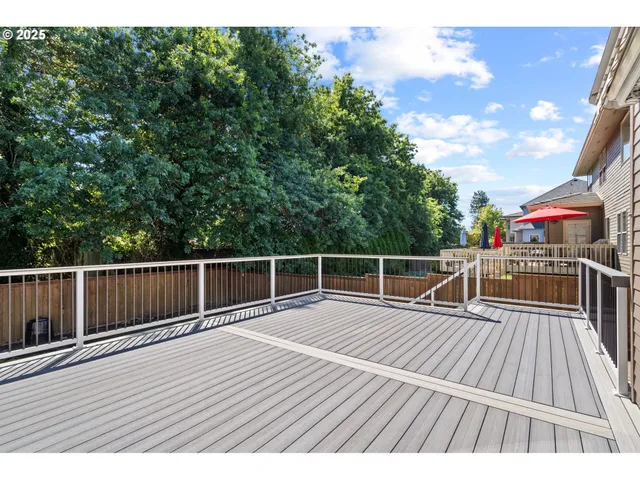 $810,000 | 4000 Southwest 30th Drive, Gresham, OR 97080