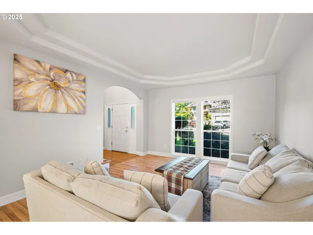 $810,000 | 4000 Southwest 30th Drive, Gresham, OR 97080