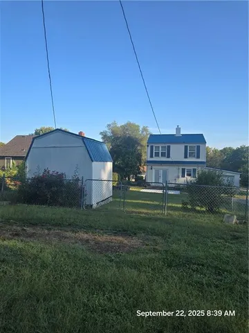 $109,900 | 625 West Broadway Street, Higginsville, MO 64037
