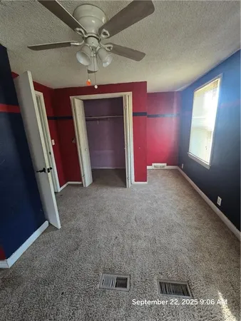 $109,900 | 625 West Broadway Street, Higginsville, MO 64037