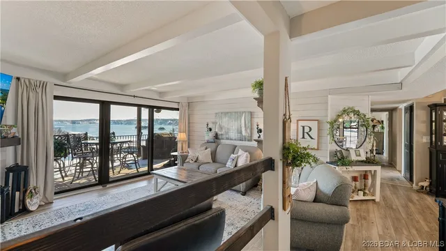 $384,900 | 274 Water's Edge Drive, Unit 2B, Lake Ozark, MO 65049