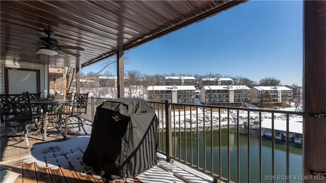 $384,900 | 274 Water's Edge Drive, Unit 2B, Lake Ozark, MO 65049