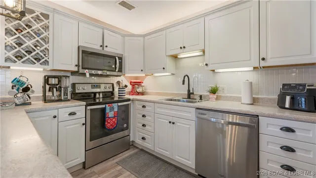 $384,900 | 274 Water's Edge Drive, Unit 2B, Lake Ozark, MO 65049