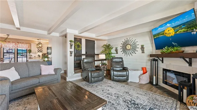 $384,900 | 274 Water's Edge Drive, Unit 2B, Lake Ozark, MO 65049