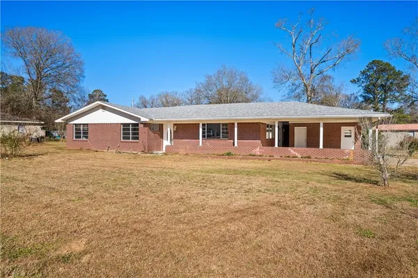 $230,000 | 5103 Davis Drive, Ball, LA 71405