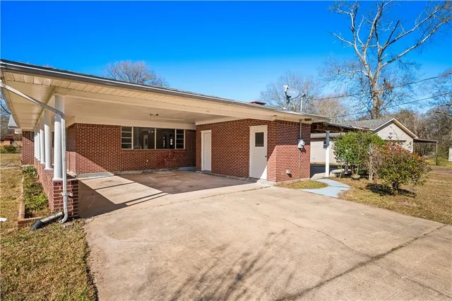 $249,000 | 5103 Davis Drive, Ball, LA 71405