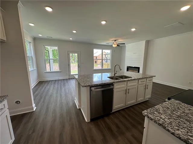 $382,562 | 5619 Chickory Drive, Unit 126, Flowery Branch, GA 30542