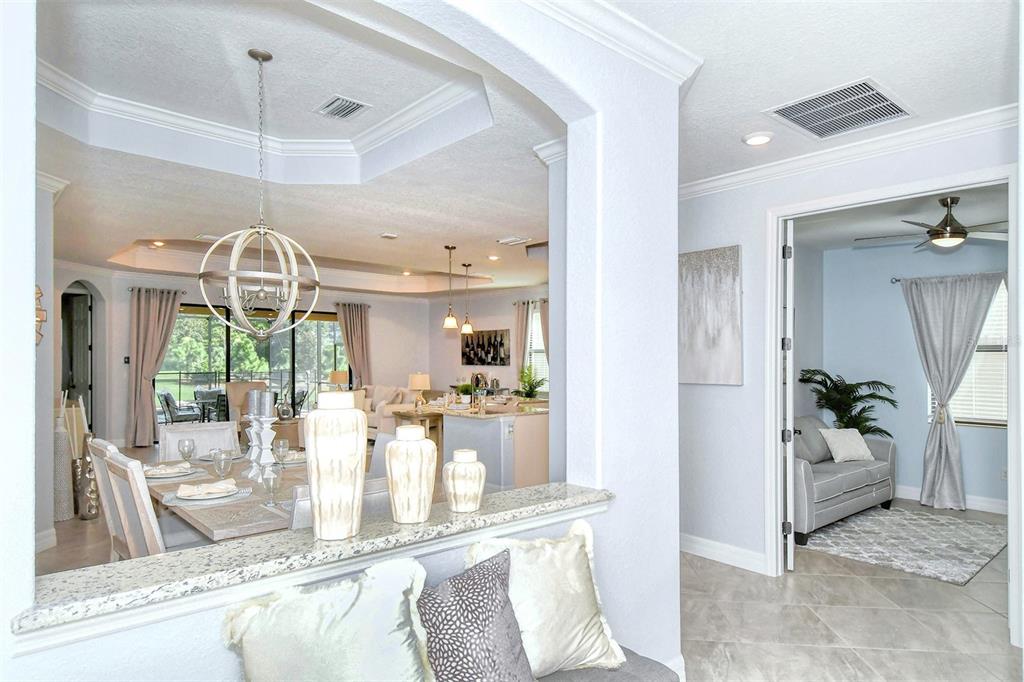 6026 Brandon Run Lakewood Ranch, FL 34211 - Photo 2 of 74