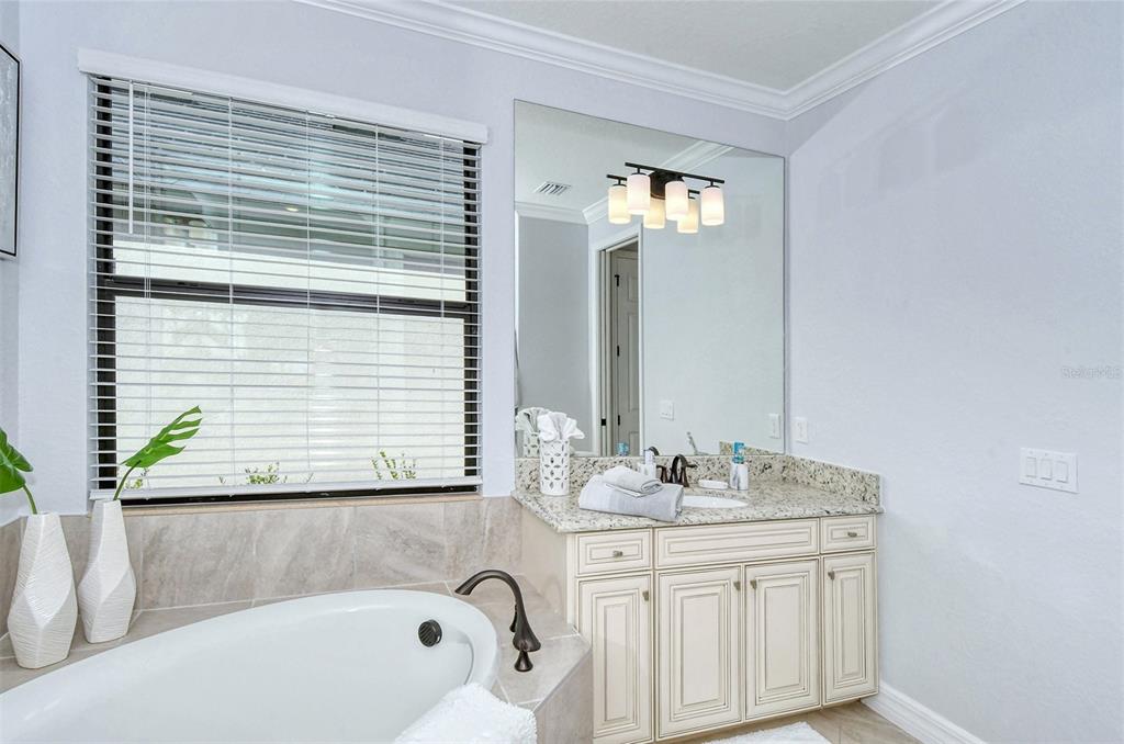 6026 Brandon Run Lakewood Ranch, FL 34211 - Photo 26 of 74