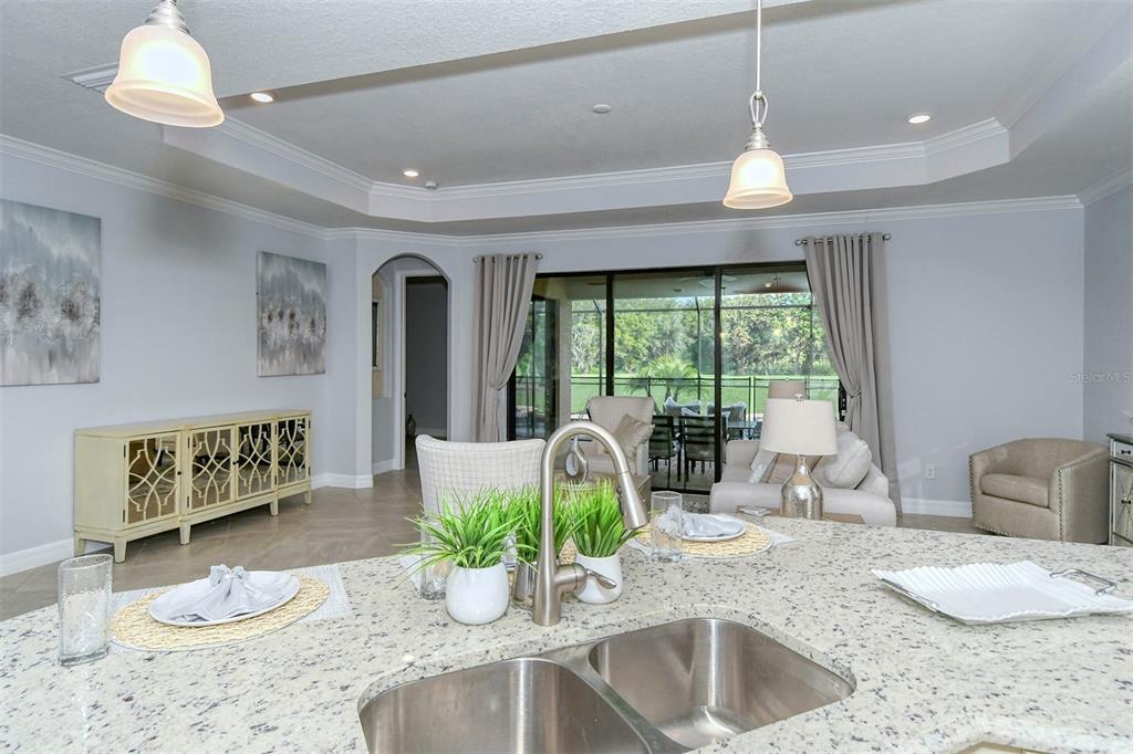 6026 Brandon Run Lakewood Ranch, FL 34211 - Photo 34 of 74