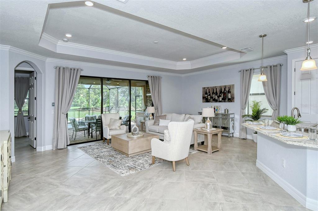 6026 Brandon Run Lakewood Ranch, FL 34211 - Photo 5 of 74