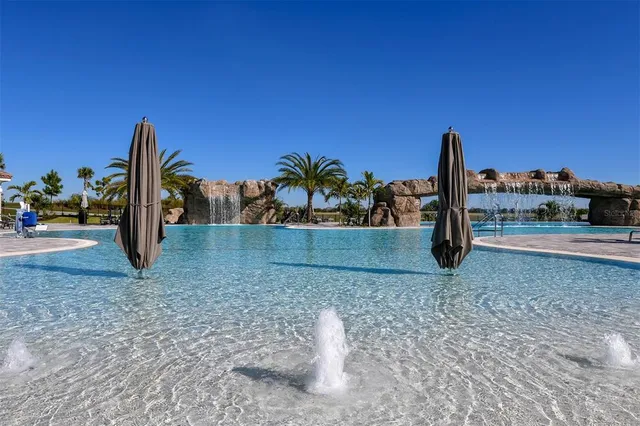 $10,000 | 6026 Brandon Run, Lakewood Ranch, FL 34211