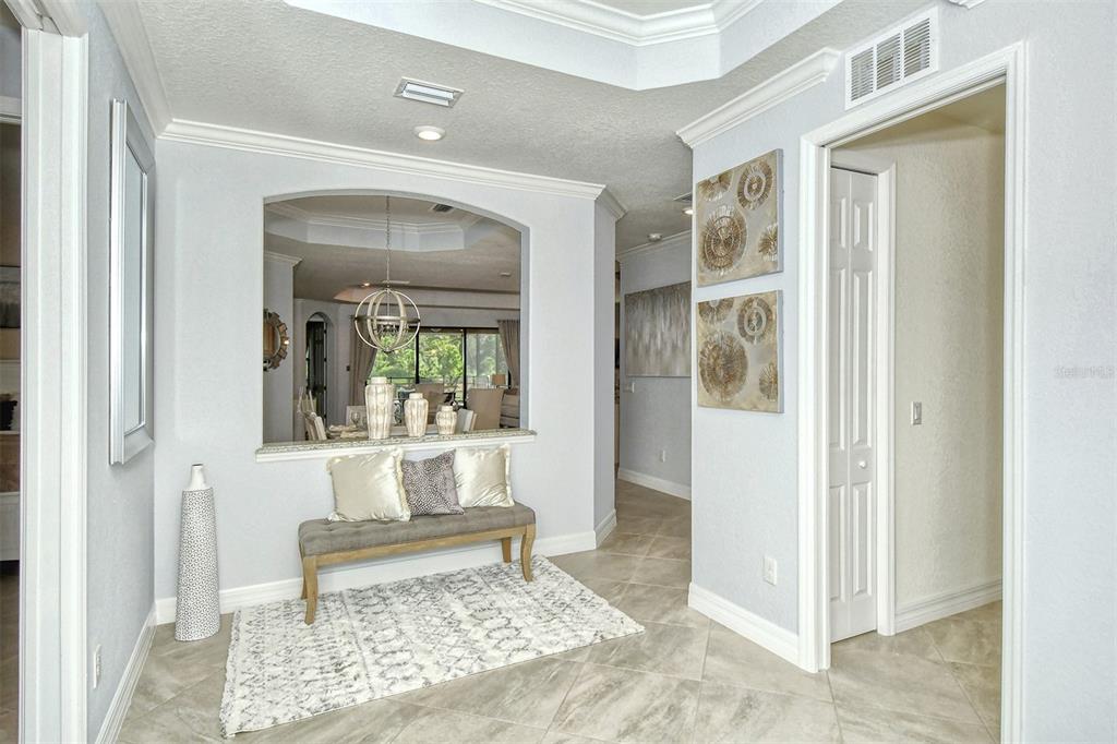 6026 Brandon Run Lakewood Ranch, FL 34211 - Photo 8 of 74