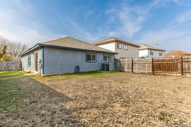 $1,425 | 2518 Paddle Creek, San Antonio, TX 78245