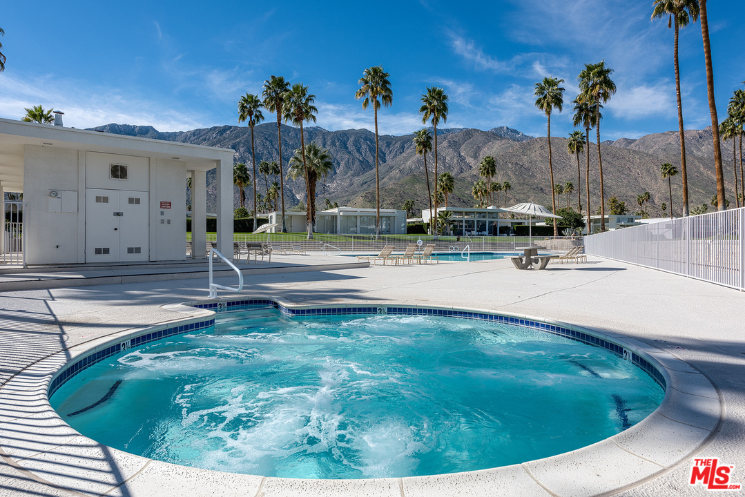 2651 Kings Road West Palm Springs, CA 92264 - Photo 28 of 29 Gallery Image 28
