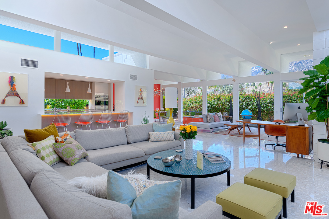 2651 Kings Road West Palm Springs, CA 92264 - Photo 5 of 29 Gallery Image 5