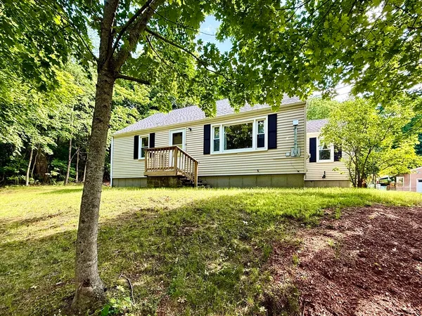 $499,900 | 9 R Gates Terrace, Sterling, MA 01564