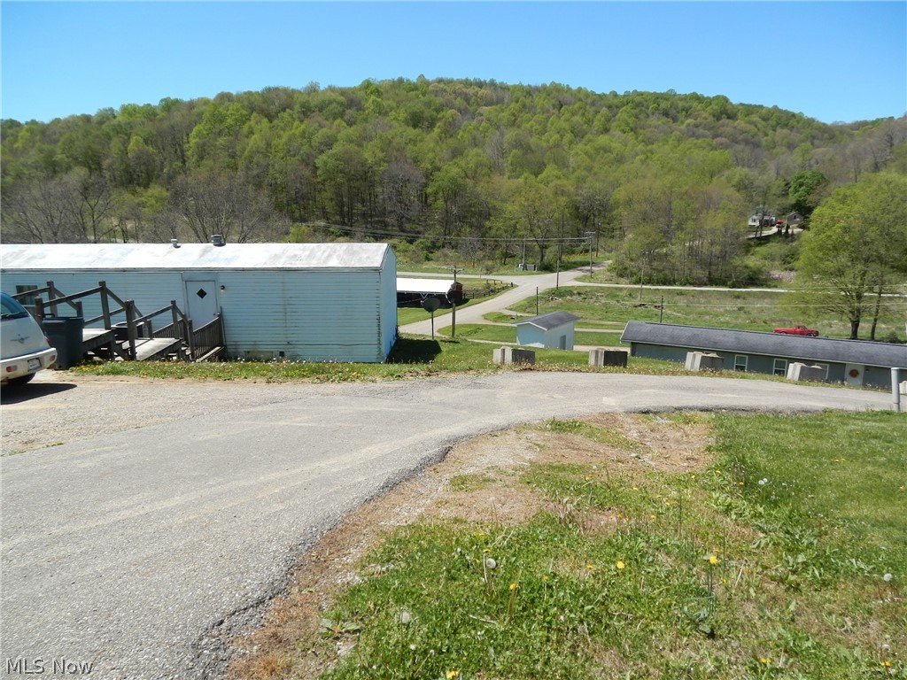 6037-6045 Post Boy Road Newcomerstown, OH 43832 - Photo 8 of 19 Gallery Image 8