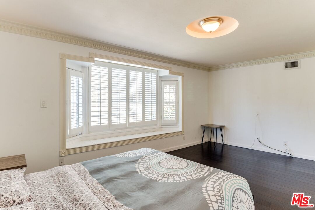 5150 Campo Road Woodland Hills, CA 91364 - Photo 28 of 53