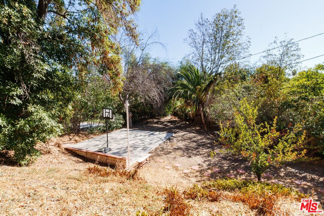 5150 Campo Road Woodland Hills, CA 91364 - Photo 50 of 53