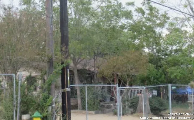 $74,400 | 4254 Twin Valley, Von Ormy, TX 78073