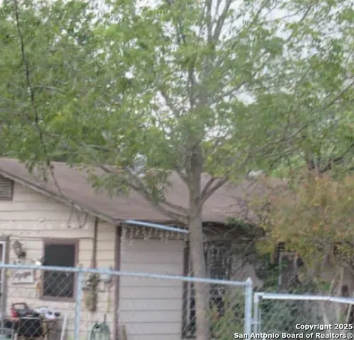 $74,400 | 4254 Twin Valley, Von Ormy, TX 78073