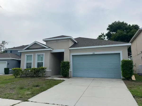 $389,900 | 998 Grand Hilltop Drive, Apopka, FL 32703