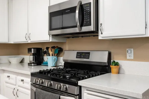 $479,000 | 325 North Melrose Drive, Unit A, Vista, CA 92083