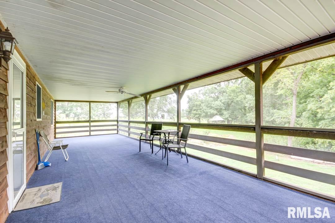 13438 Stamper Road Girard, IL 62640 - Photo 25 of 33
