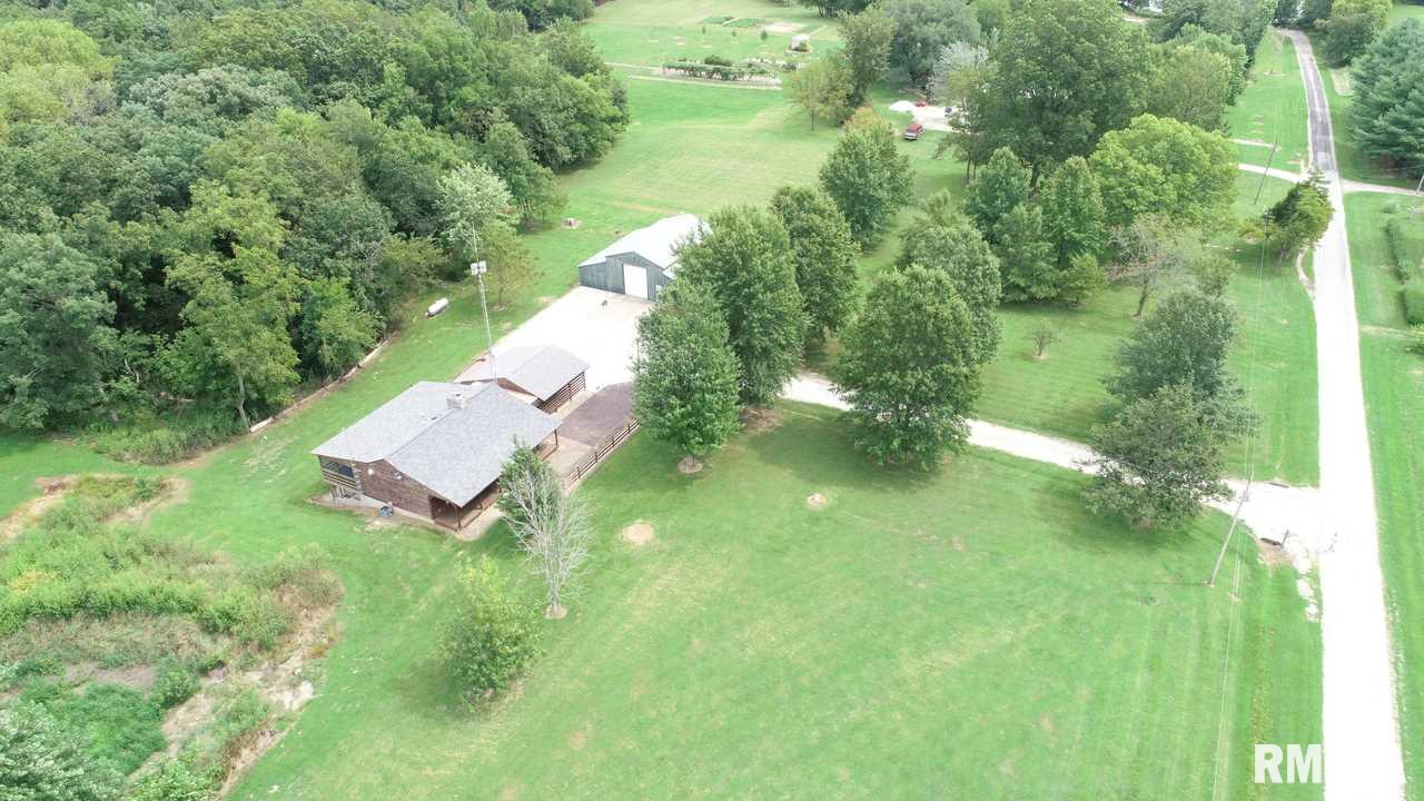 13438 Stamper Road Girard, IL 62640 - Photo 31 of 33