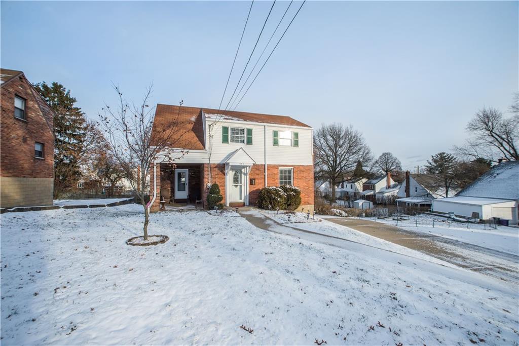 555 Old Farm Road Pittsburgh, PA 15234 - Photo 2 of 24