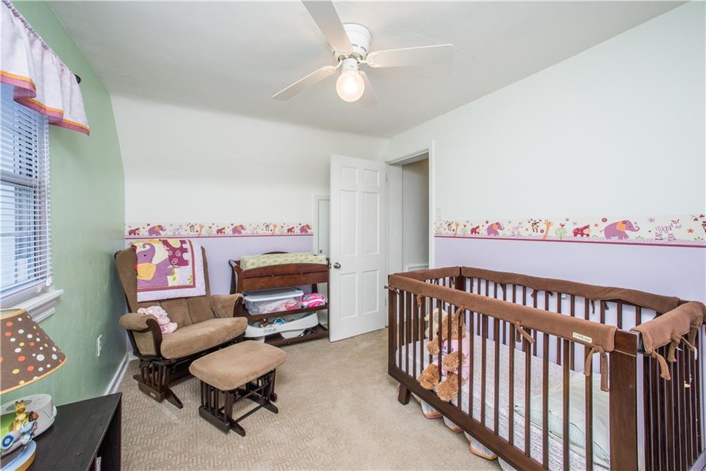 555 Old Farm Road Pittsburgh, PA 15234 - Photo 19 of 24