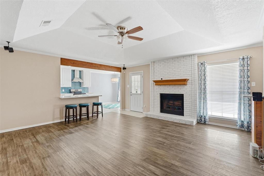 5240 Hill Ridge Drive Fort Worth, TX 76135 - Photo 12 of 40