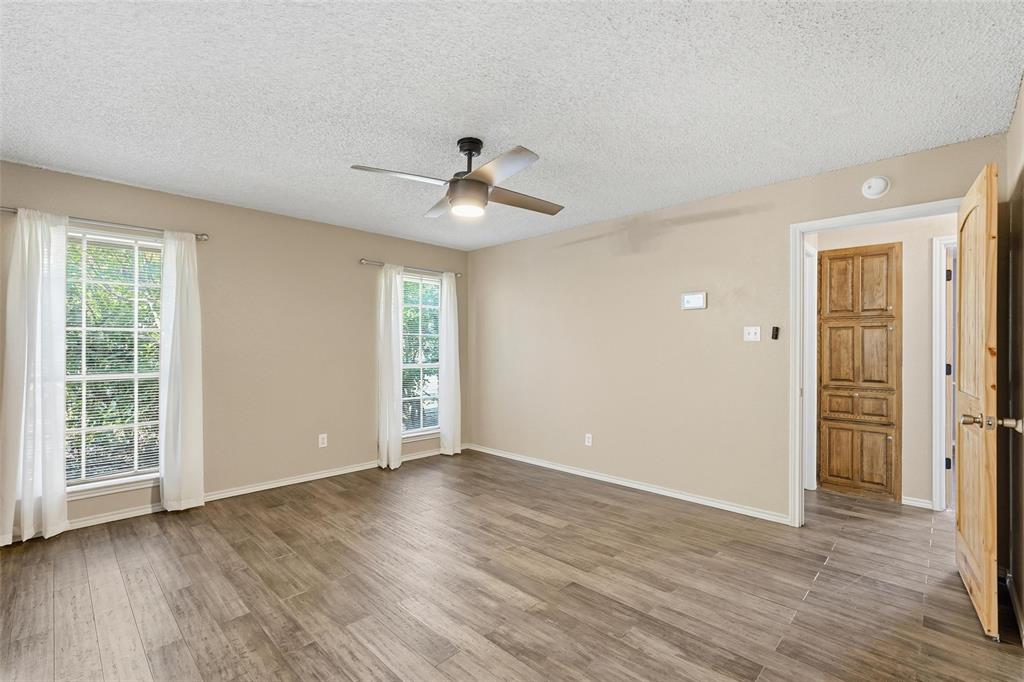 5240 Hill Ridge Drive Fort Worth, TX 76135 - Photo 21 of 40