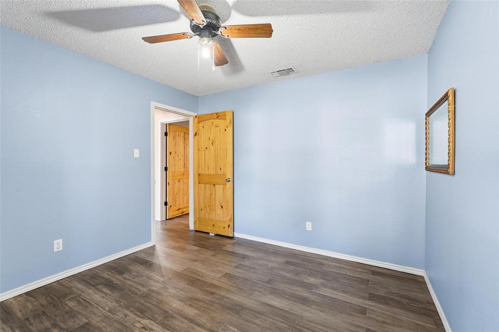 5240 Hill Ridge Drive Fort Worth, TX 76135 - Photo 26 of 40