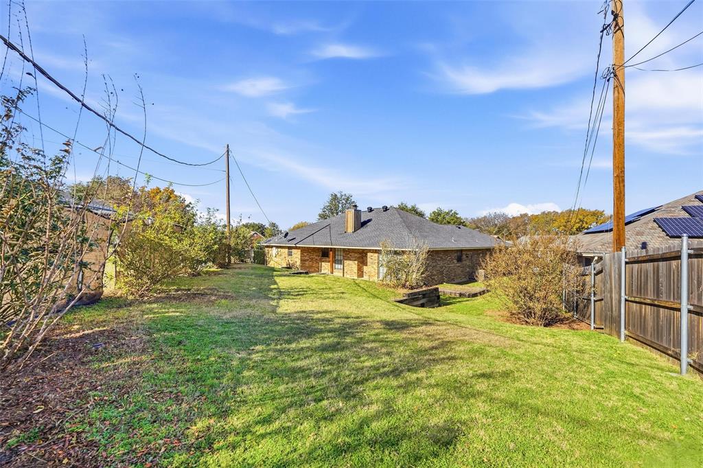 5240 Hill Ridge Drive Fort Worth, TX 76135 - Photo 39 of 40