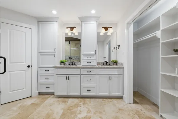 $497,000 | 14 Ridgeline Court, Spring, TX 77381