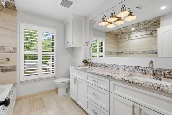 $497,000 | 14 Ridgeline Court, Spring, TX 77381