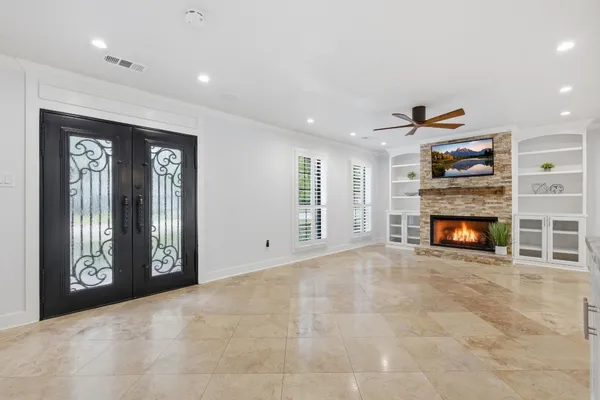 $497,000 | 14 Ridgeline Court, Spring, TX 77381