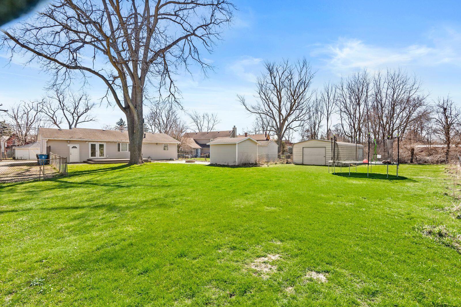 204 Wagner Road Porter, IN 46304 - Photo 20 of 25 1600x1067