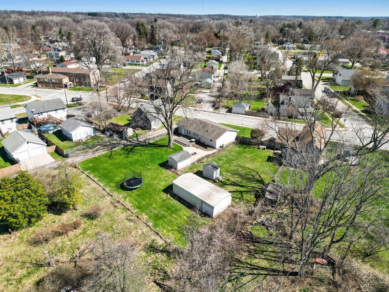 204 Wagner Road Porter, IN 46304 - Photo 24 of 25 1280x960