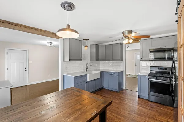 $264,900 | 204 Wagner Road, Porter, IN 46304