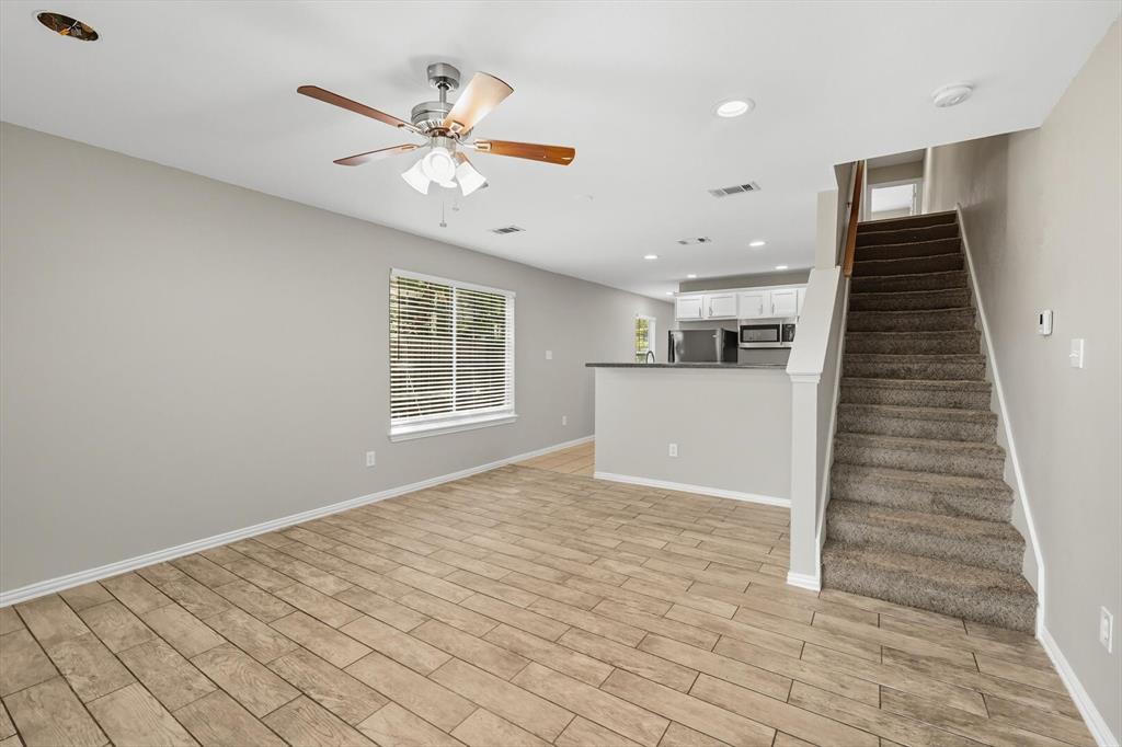 1909 May Street Fort Worth, TX 76110 - Photo 6 of 26